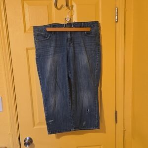 Apt. 9 Blue Denim Cropped Jeans